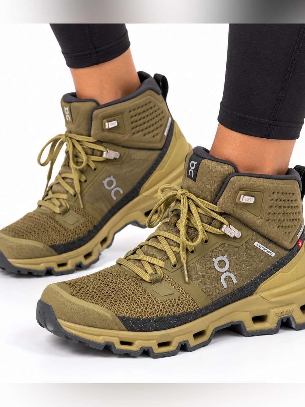 On Cloudrock 2 Waterproof Hiking Boots Women’s 7